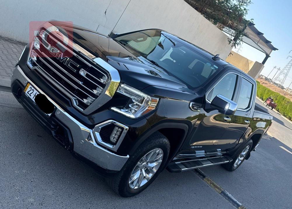 GMC Sierra